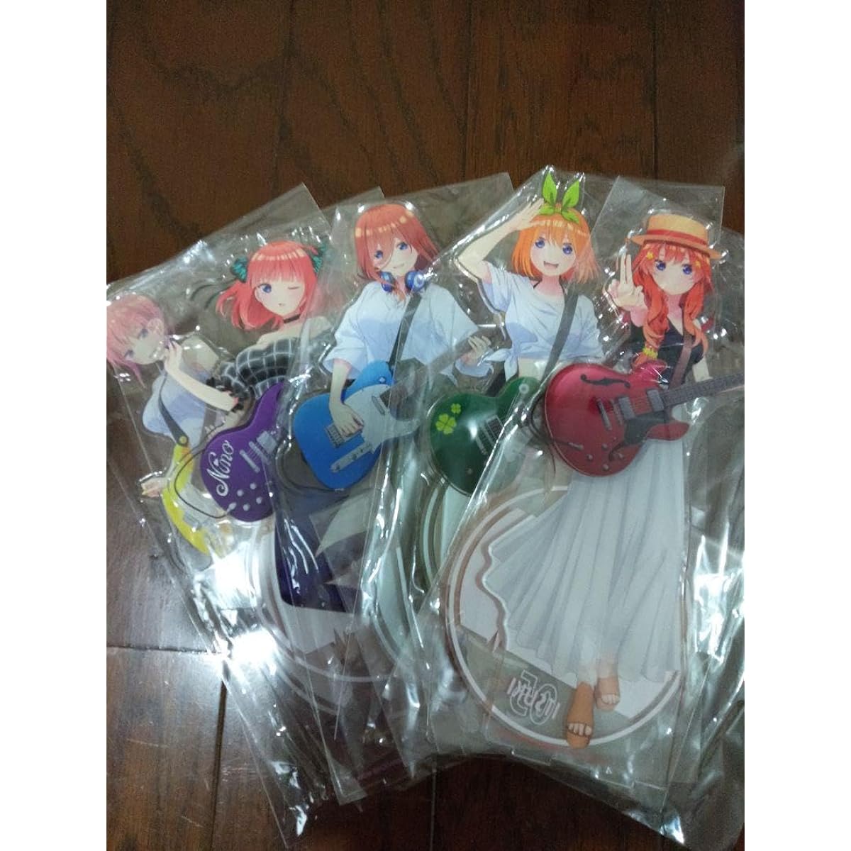 The Quintessential Quintuplets Guitar Performance Version Extra Large Acrylic Stand Complete Set