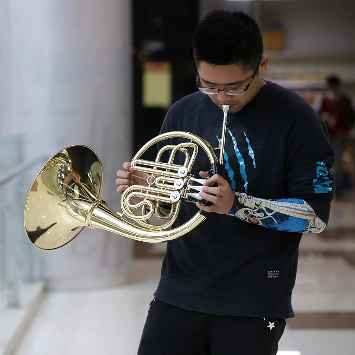 SHUBIAO Bb Single French Horn 3 Keys Brass Gold Lacquer Single Row Split French Horn Wind Instrument with Cupronickel Mouthpiece Carrying Case