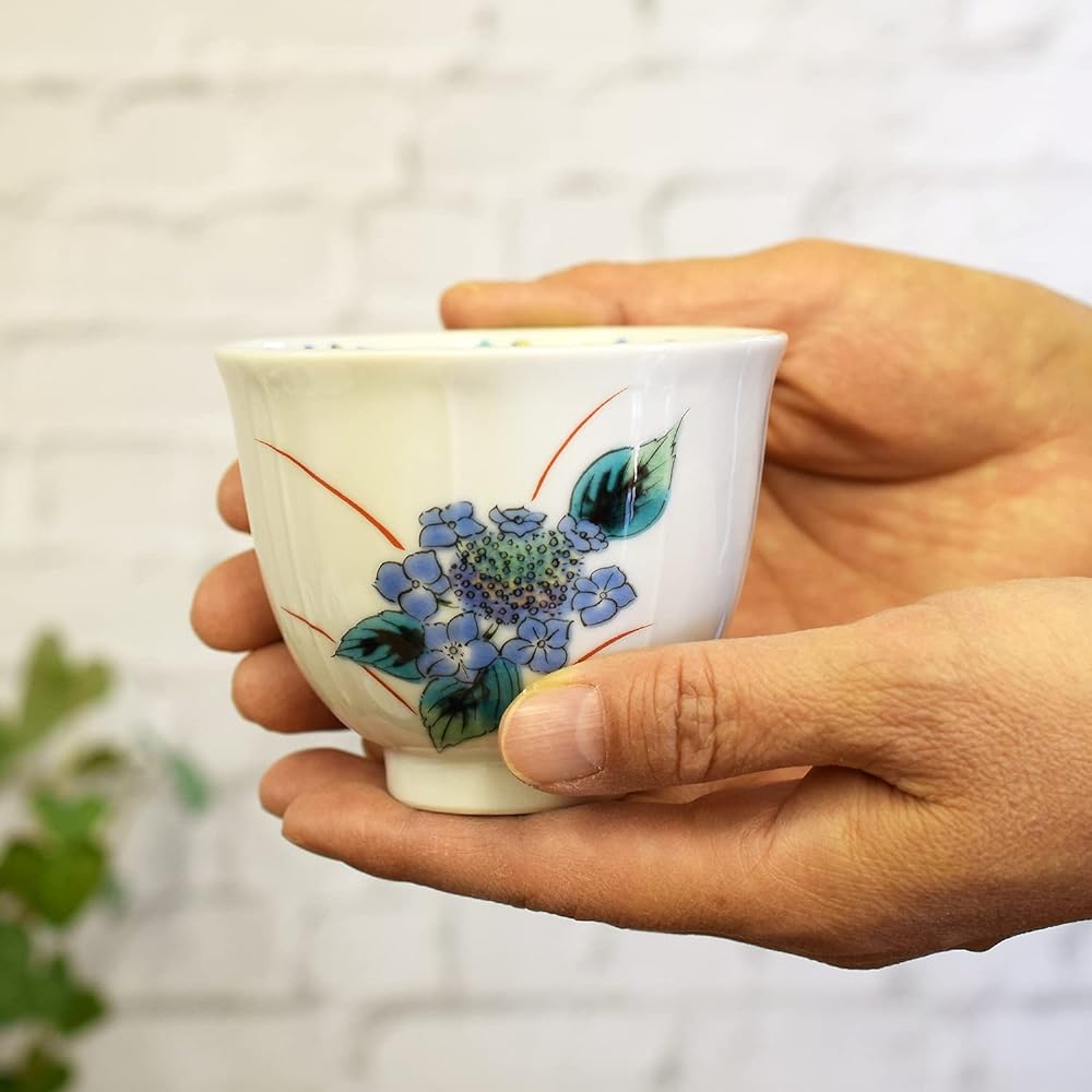 Stylish teacup, Kutani ware, teacup, 5-guest set, Five herbs, pottery, brand, for guests, luxury Japanese tableware