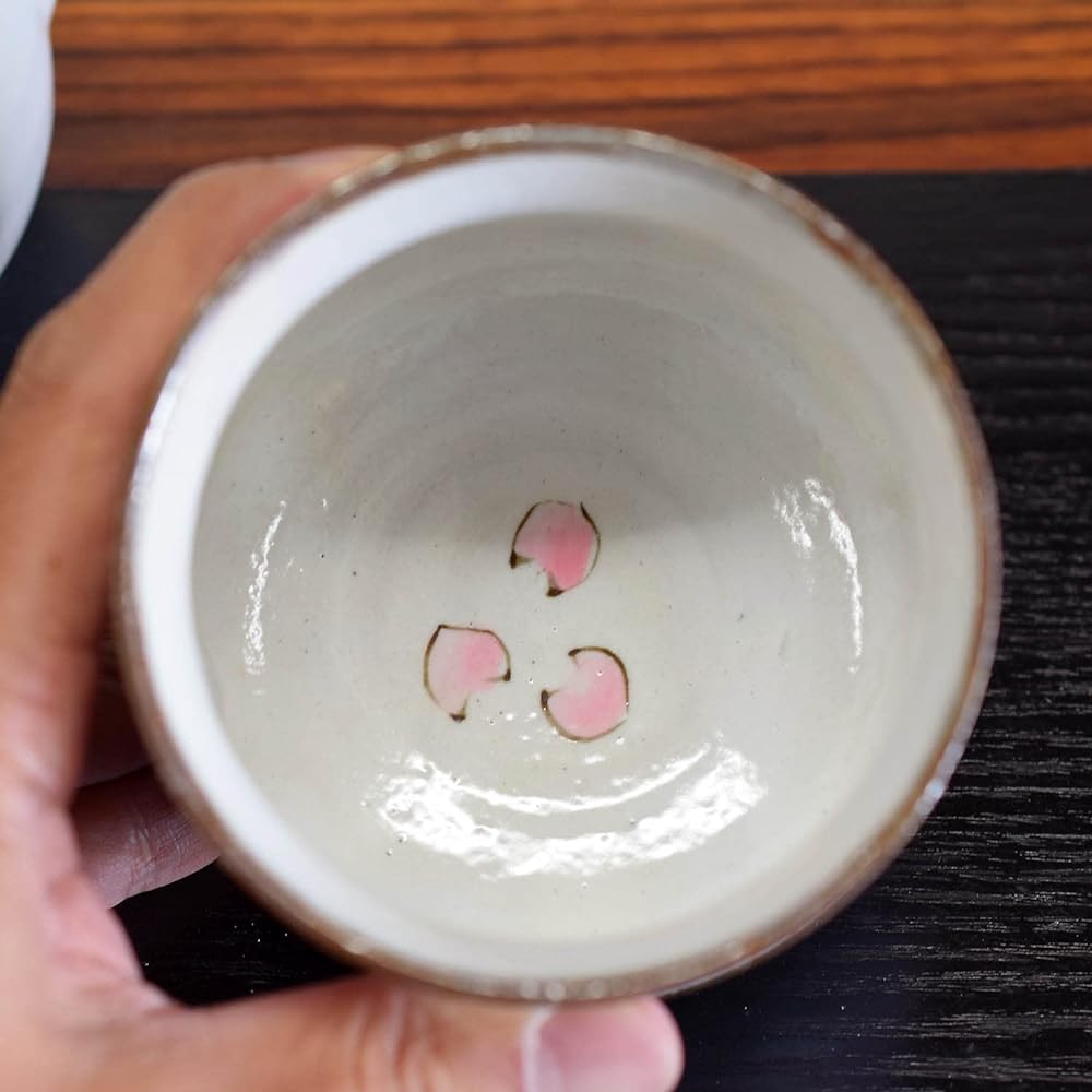 Female artist Takako Higashi Kutani ware teacup flower chirashi fashionable teacup pottery brand Japanese tableware made in Japan