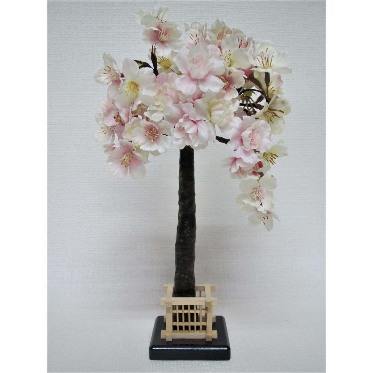 Hina doll parts for sale Sakura Tachibana Red and white plum Flower decoration for Hina dolls Hina dolls "For display stand width 50-75cm" (Flower decoration Temari Sakura No. 12)