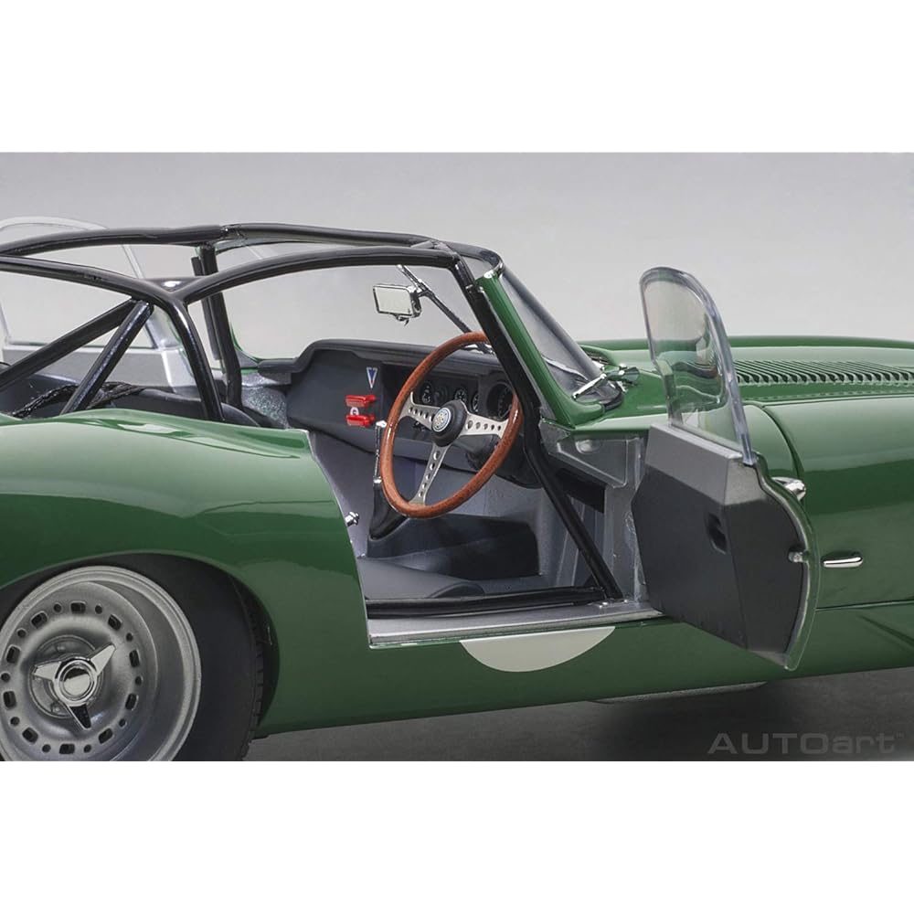 AUTOart 1/18 Jaguar Lightweight E Type Green Finished Product