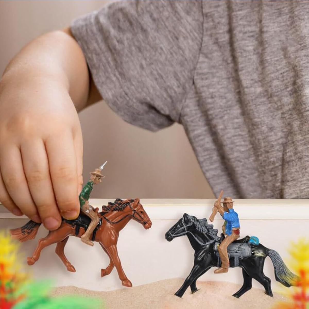 Toddmomy Mannequin Toy Horse Western Cowboy Figure Riding Plastic Indian with Carriage American Figure Playset Table Decor Toy Horse Miniature