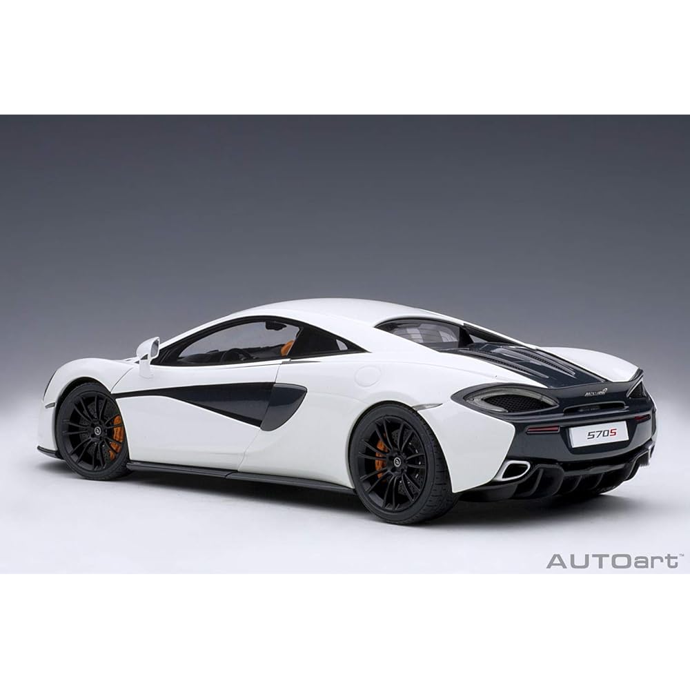 AUTOart 1/18 McLaren 570S White Finished Product
