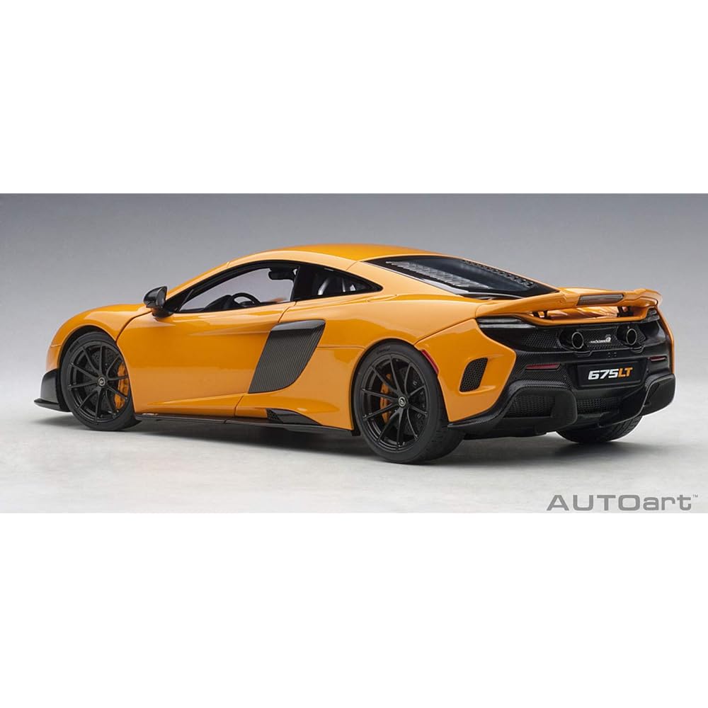 AUTOart 1/18 McLaren 675 LT Orange Finished Product