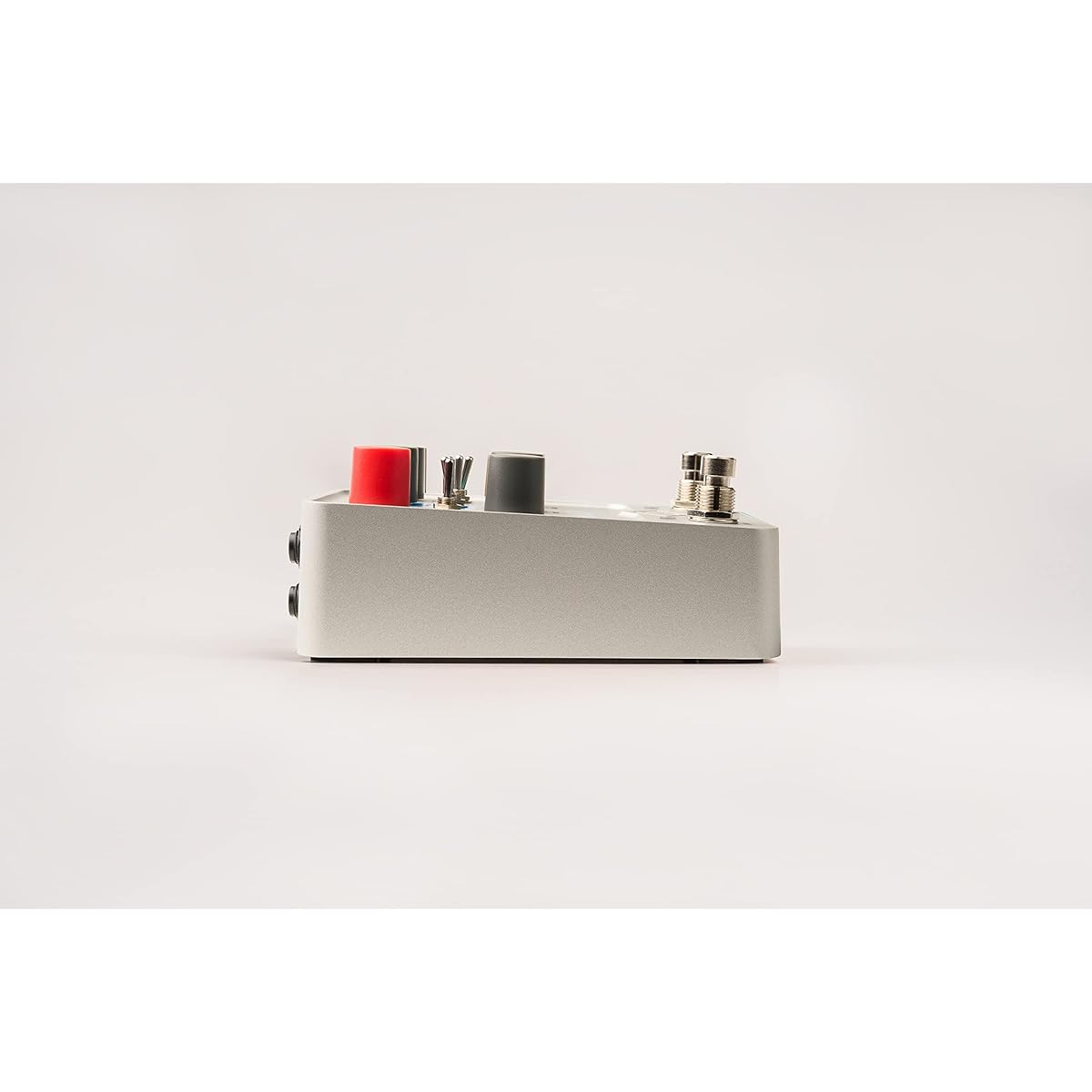 Universal Audio UAFX MAX Preamp and Dual Compressor Compressor Pedal Effects Pedal [Official Japanese Product]