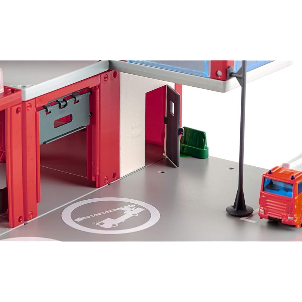 Bornelund Jiku (SIKU) SIKU WORLD Fire Department Approximately 3 years old SK5508