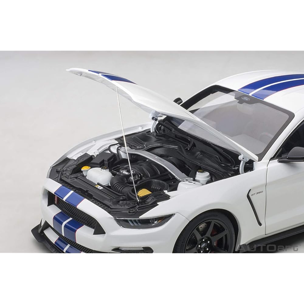 AUTOart 1/18 Ford Shelby GT350R White/Blue Stripe Finished Product