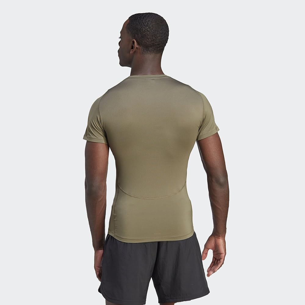 Adidas TB953 Men's Short Sleeve T-Shirt Tech Fit Training