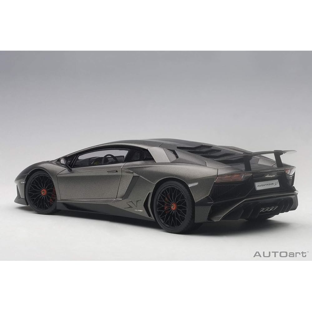 AUTOart 1/18 Lamborghini Aventador LP750-4 SV Matt Gray