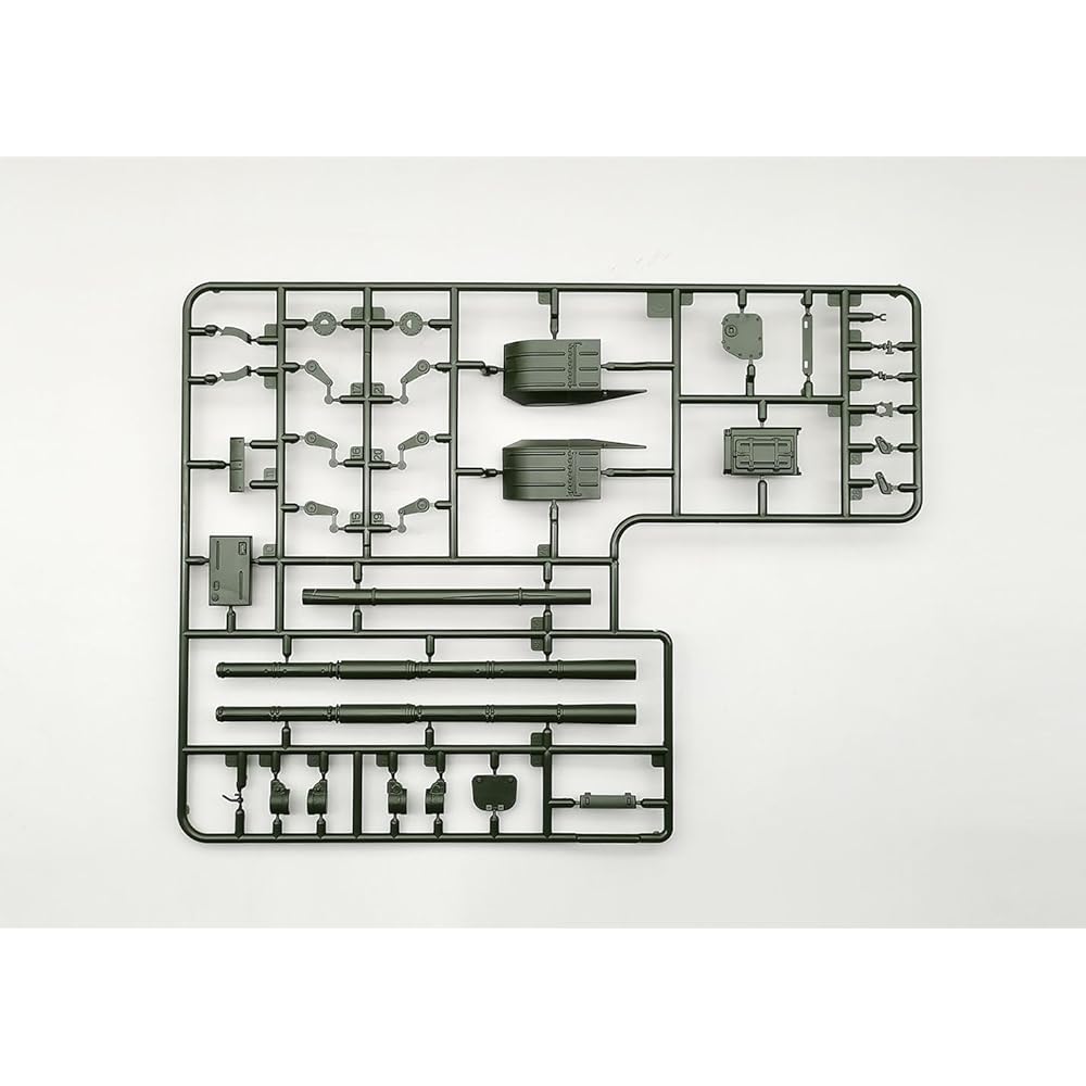 Amusing Hobby 1/35 East German Army T-72M Full Interior Plastic Model AMH35A038