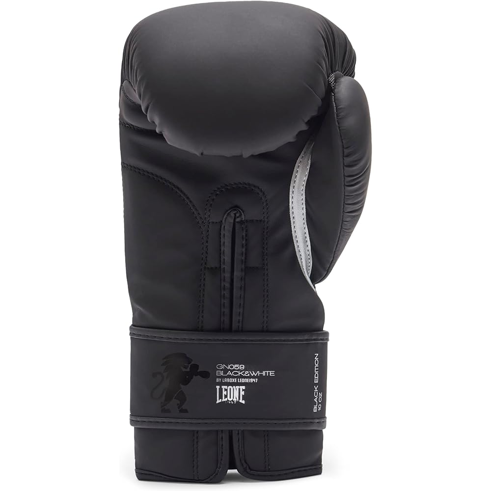 LEONE 1947 Boxing Gloves Unisex [BLACK&WHITE] Synthetic Leather Wrist Protection Padded Velcro Closure GN059 [Genuine Product]