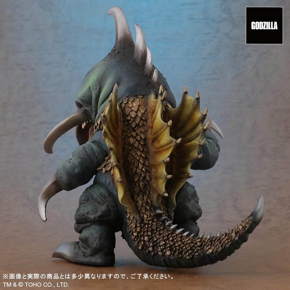 X-PLUS GARAGE TOY Defo-Real Gigan (1972) General distribution version, non-scale, total height approx. 150mm, PVC painted, finished figure