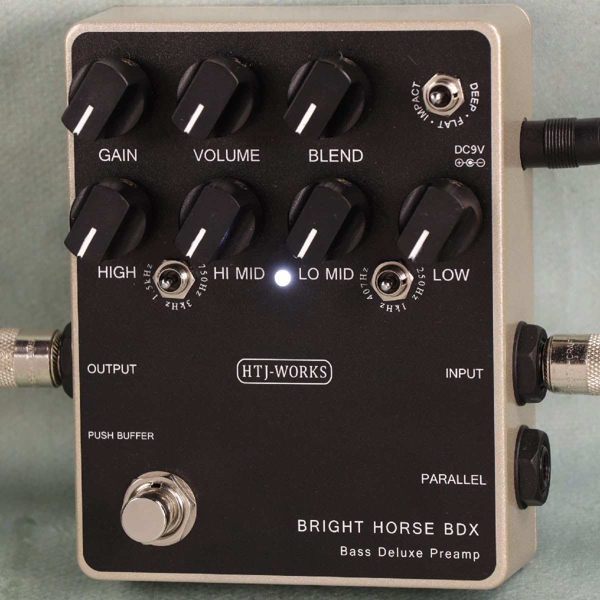 HTJ-WORKS/BRIGHT HORSE BDX -Bass Deluxe Preamp- Champagne Silver Bass Preamp Made in Japan