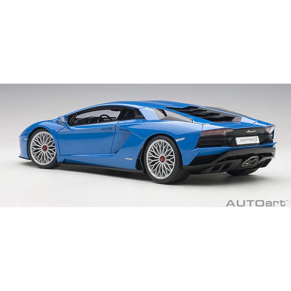 AUTOart 1/18 Lamborghini Aventador S Pearl Blue Finished Product