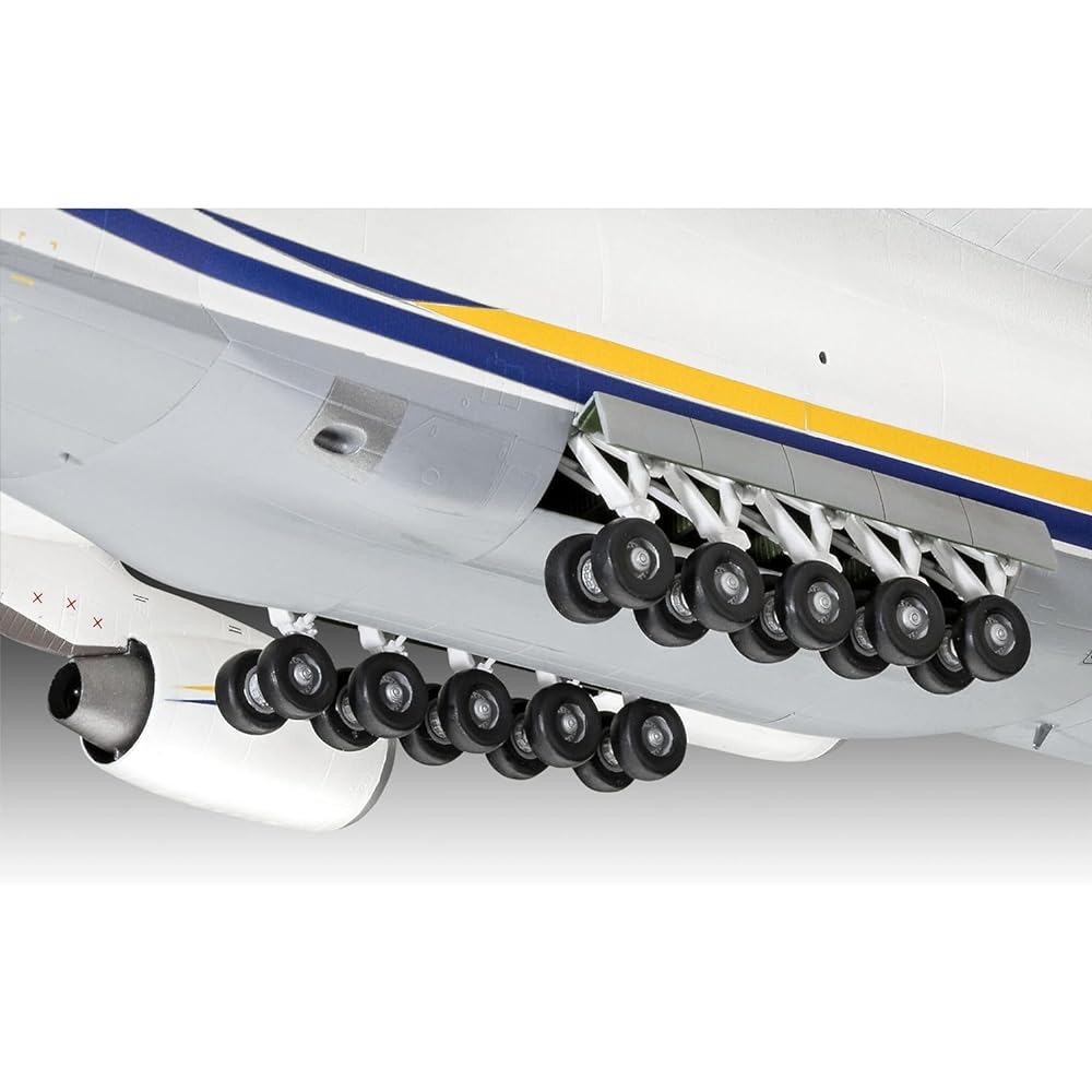 German Revell (Revell) 1/144 Antonov An-124 Ruslan Plastic Model 03807