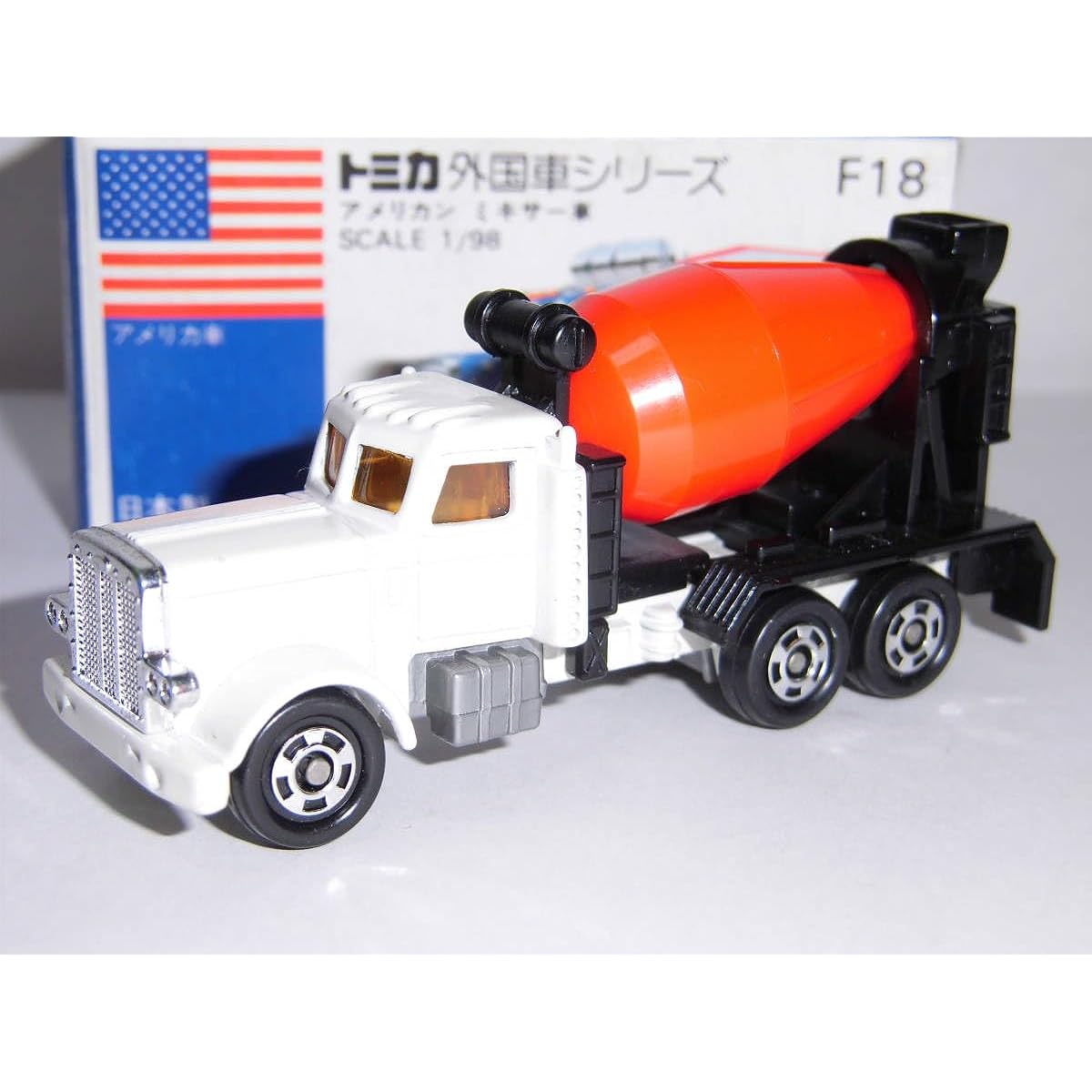 F18-2-12 Export American Mixer Truck: AMERICAN MIXER White cab/orange window/black loading platform/red drum/silver chassis