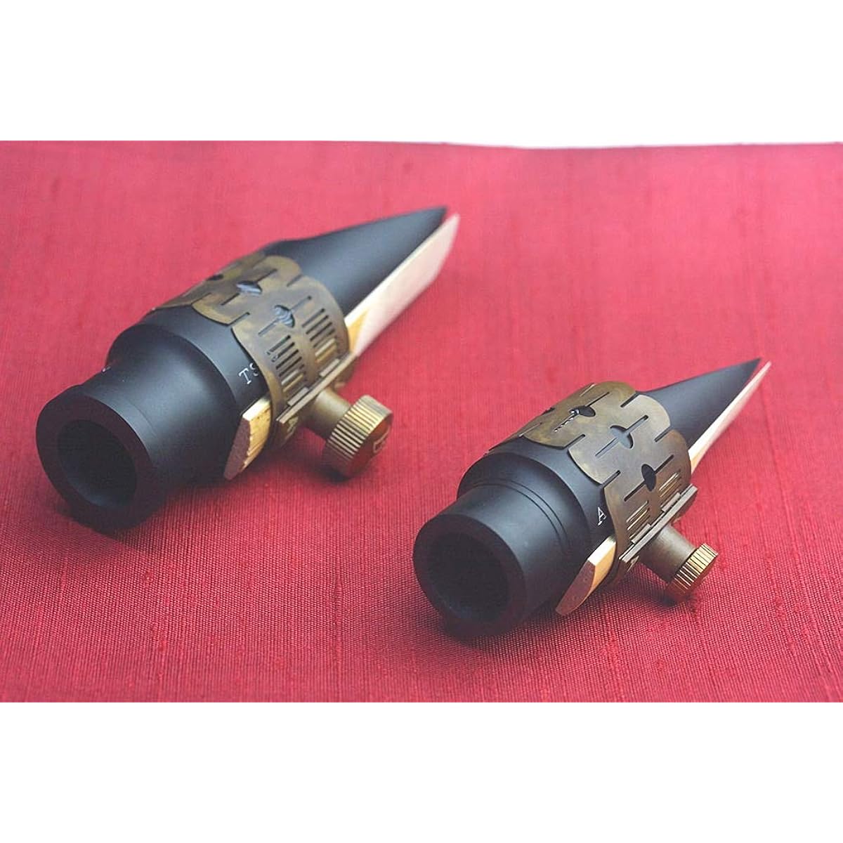 AIZEN Freedom Ligature (+Set of 1 Brass Machine Screw)