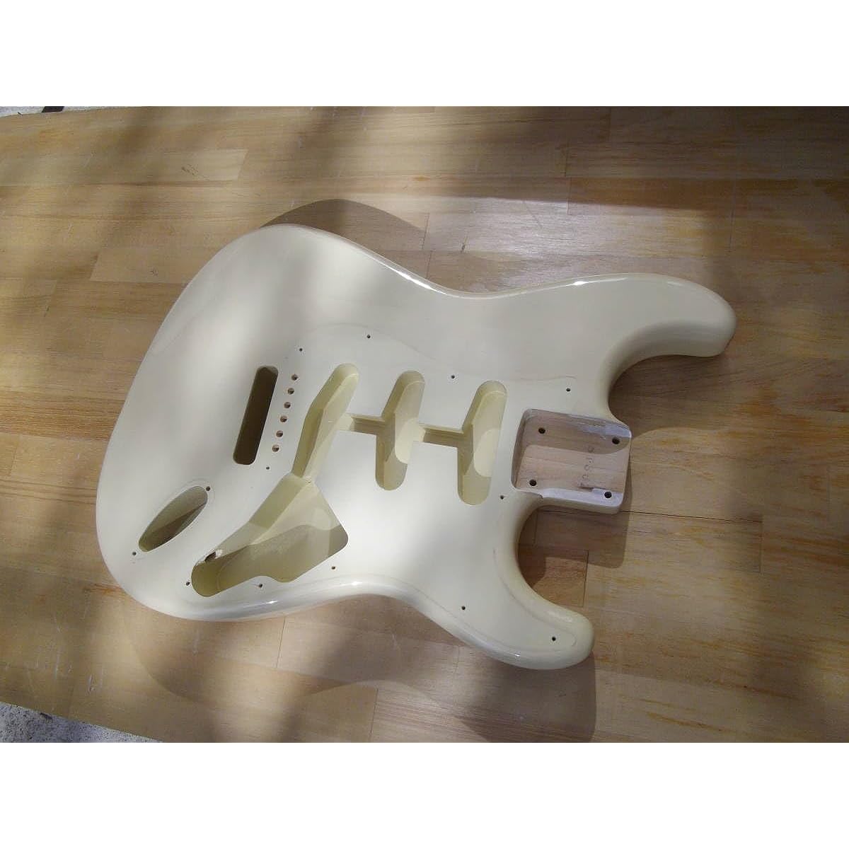Fender JAPAN ST62 BODY