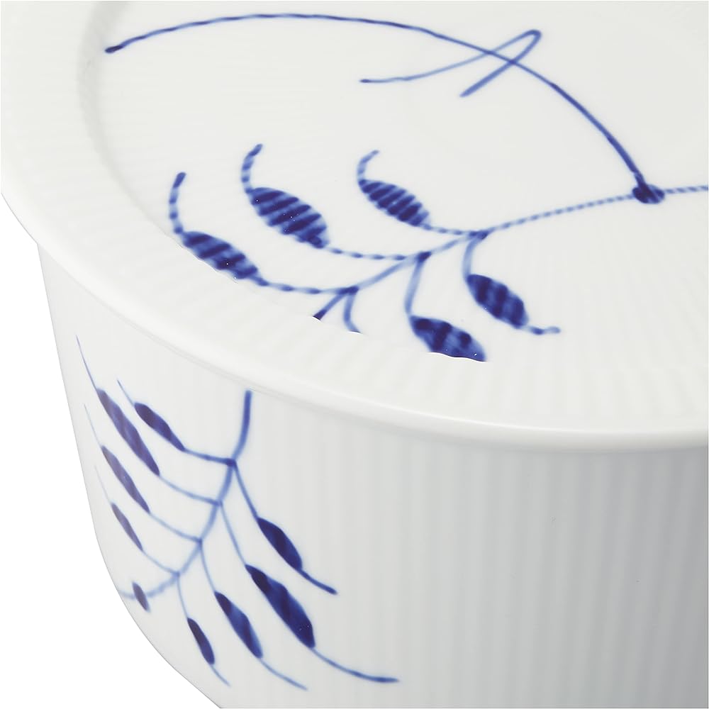 [Regular Imported Product] Royal Copenhagen Blue Fluted Mega Ovenware with Lid M Wedding Gift Present 1016883