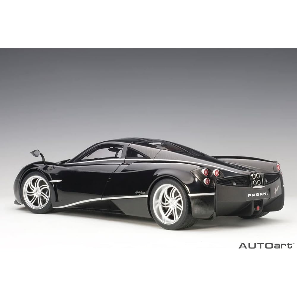AUTOart 1/12 Pagani Huayra Black/Silver Stripe