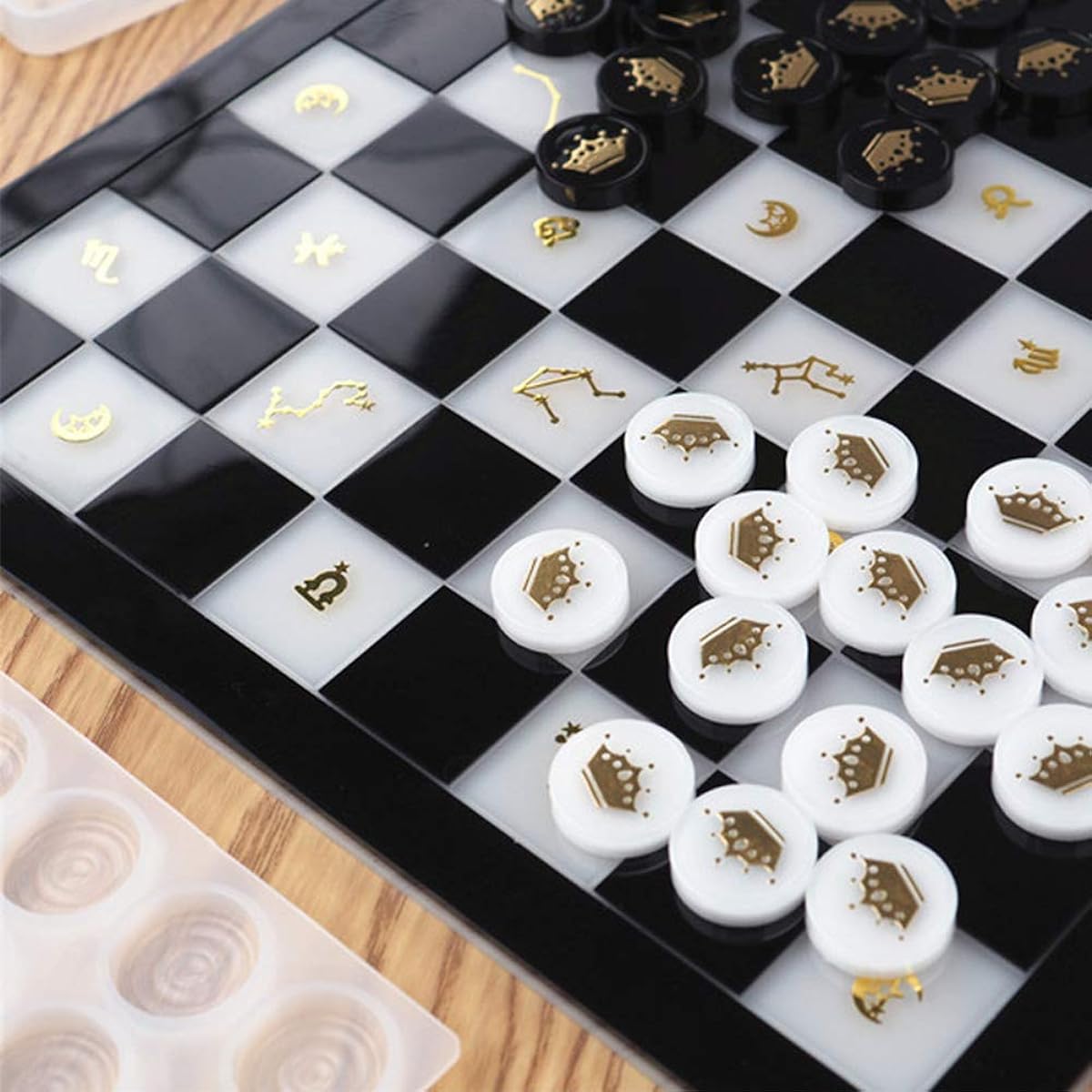 TEEWAL Chess Pieces Silicone Resin Mold Chess Pieces Resin Casting Chess Pieces Mold Crystal Epoxy Resin Mold Chess Pieces Casting Silicone Mold DIY Craft Making Tool