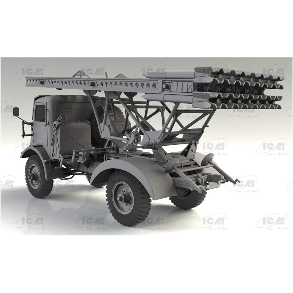 ICM 1/35 World War II Soviet Army BM-13-16 Multiple Rocket Launcher W.O.T8 Body Plastic Model 35591