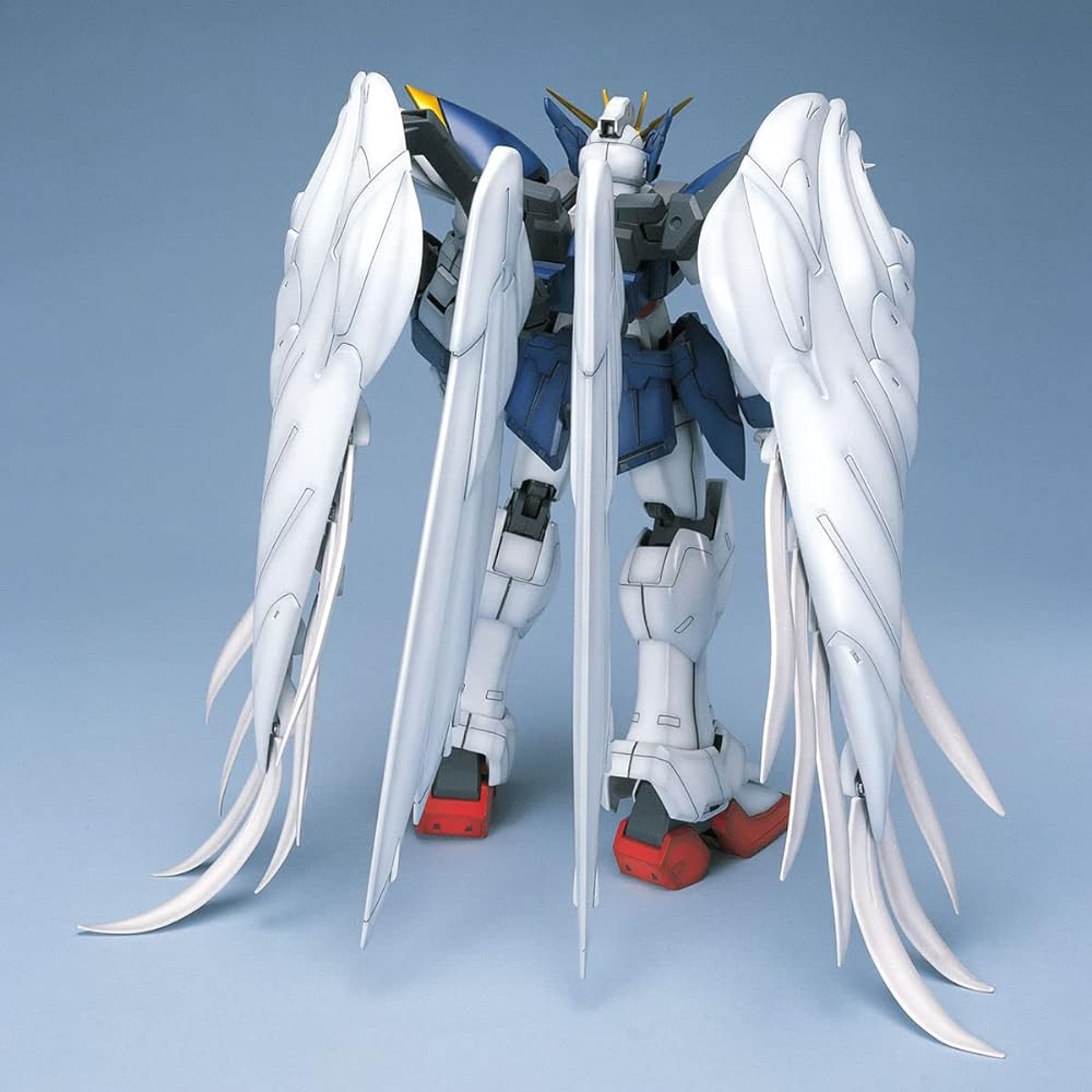 BANDAI SPIRITS PG Mobile Report Gundam W Endless Waltz Wing Gundam Zero Custom 1/60 scale color-coded plastic model