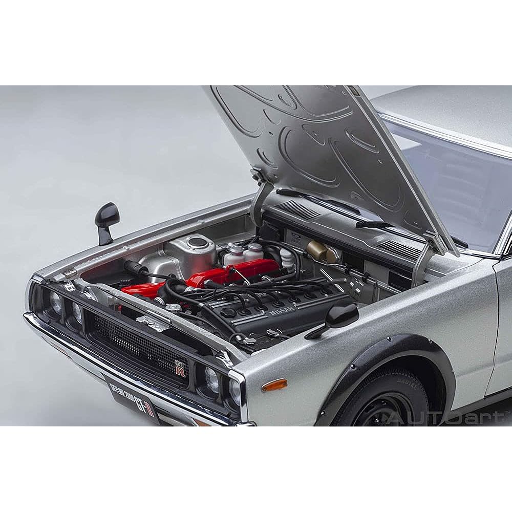 AUTOart 1/18 Nissan Skyline 2000 GT-R (KPGC110) Silver Finished Product 77471
