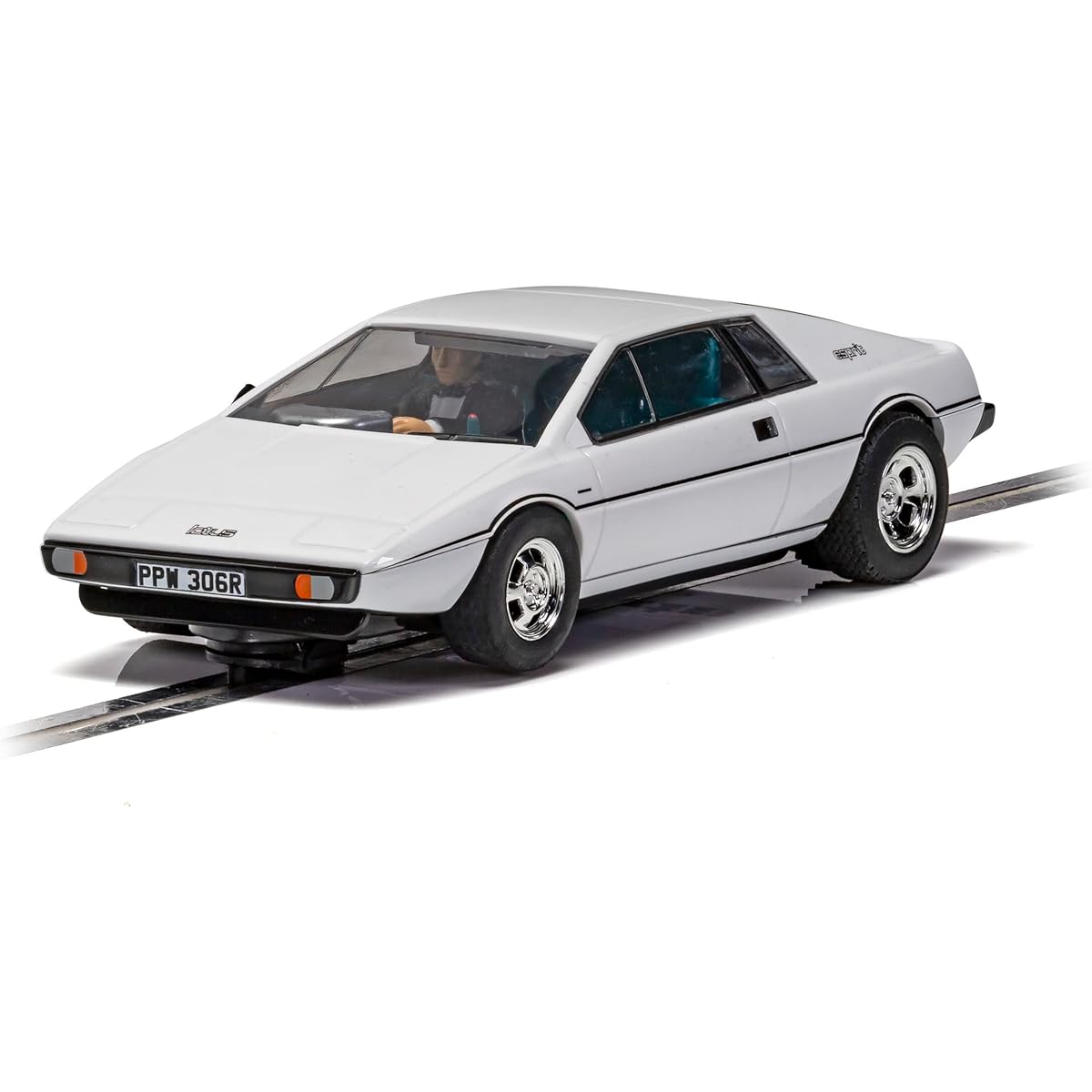 Scalextric C4229 James Bond Lotus Esprit S1 - The Spy Who Loved Me White