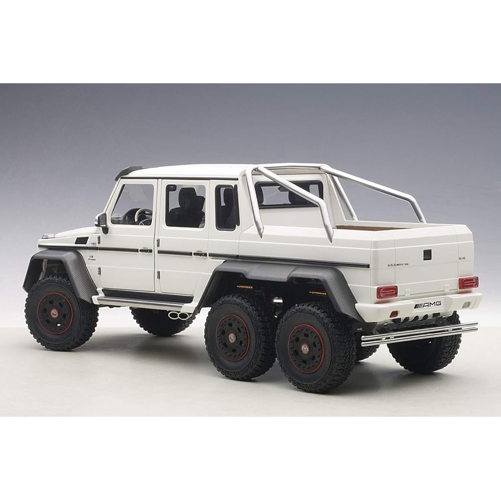 AUTOart 1/18 Mercedes Benz G63 AMG 6X6 (Matte White)