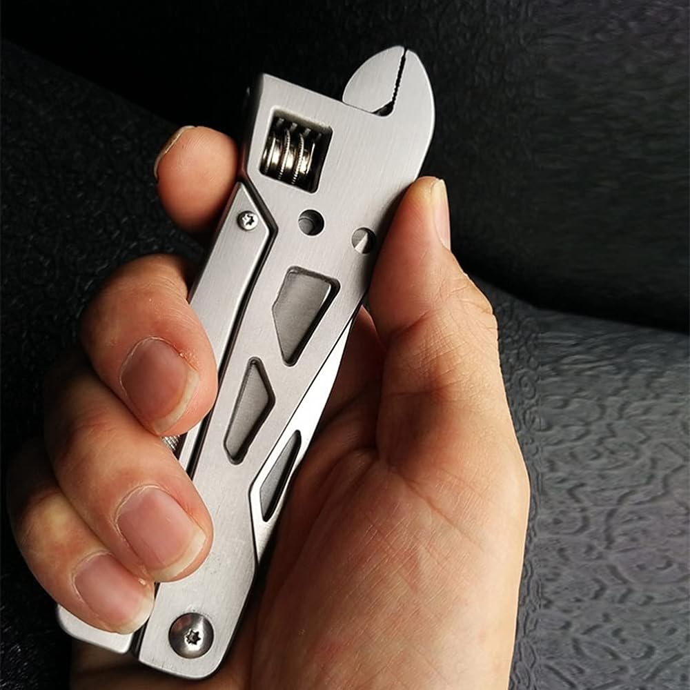 iplusmile Multi-Tool Multi-Function Wrench Function Pliers Knife Pliers Combination Folding (Silver)