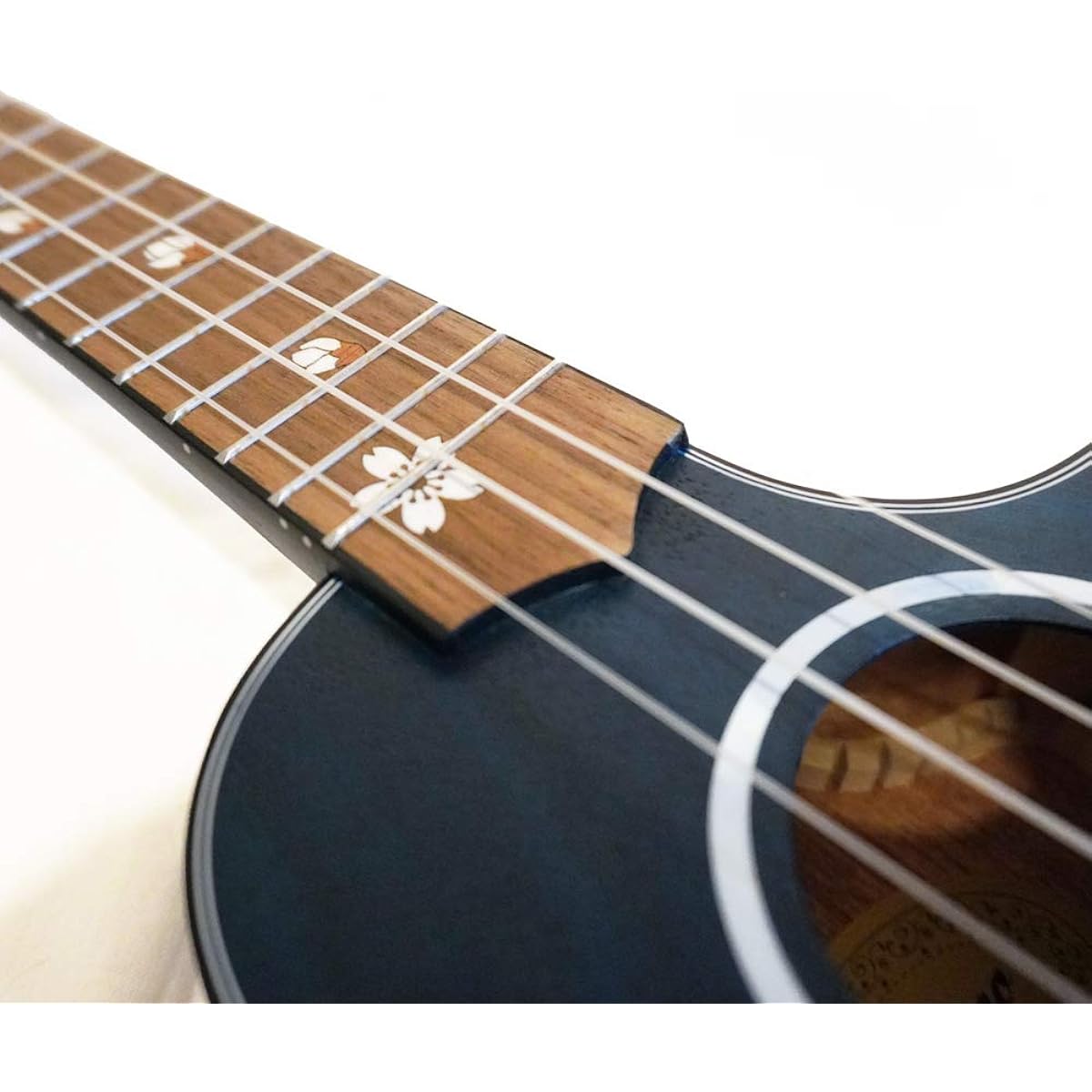 Bamboo Ukulele Preamp with Tuner, Electric Ukulele, Soprano Size, Gear Peg Specifications, Tiger Okume BU-21BLQ (Built-in Tuner, Soft Case Included) [Domestic Genuine Product]