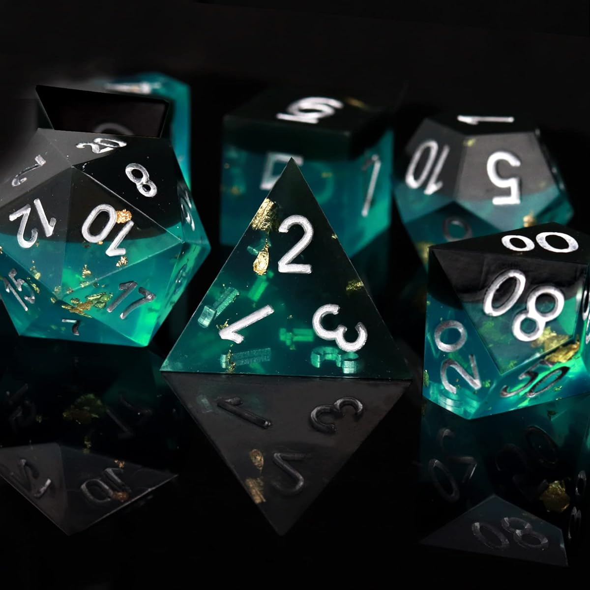 Haxtec Sharp Edge DND Dice Set Blue Black Resin Dice Gold Flake D&D Dice RPG Role Playing Game Dungeons & Dragons Gift War Series