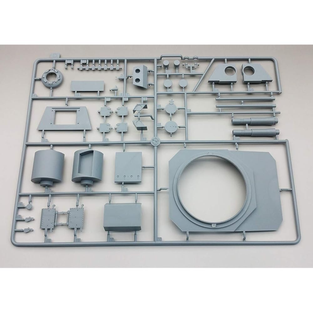 Amusing Hobby 1/35 German E-100 anti-aircraft tank with 8.8cm twin anti-aircraft gun plastic model AMH35A016