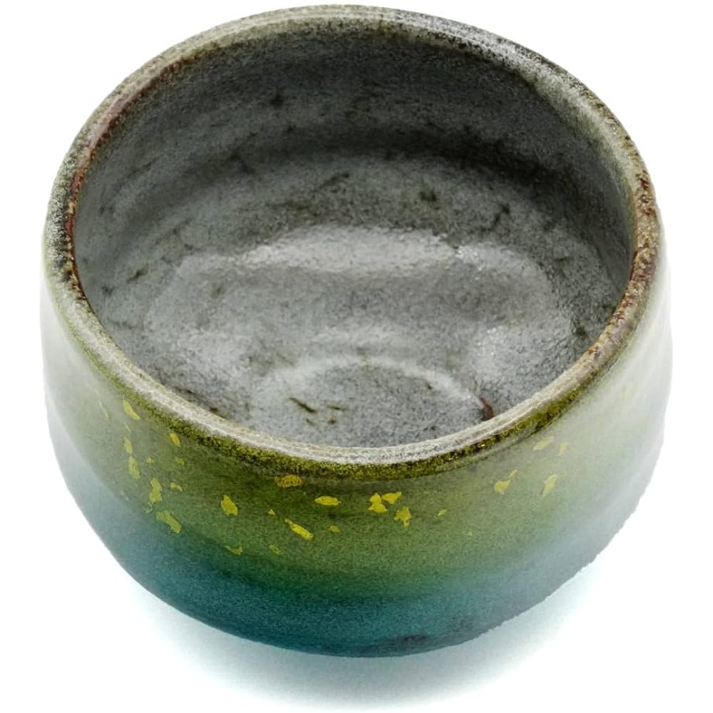 (Limited stock) Kutani ware matcha bowl, gold glaze, green (in presentation box), pottery, made in Japan