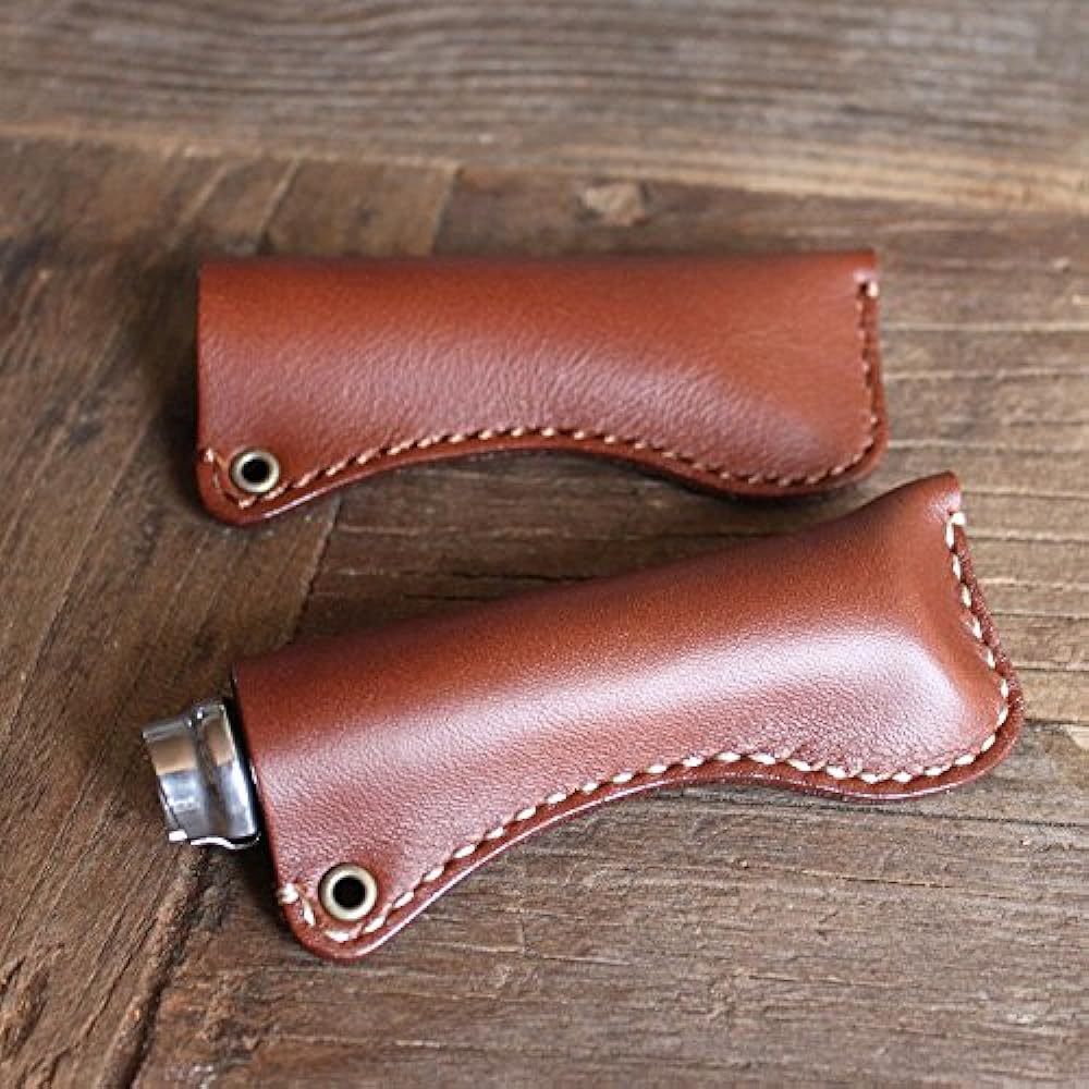 What will be will be Leather case for OPINEL folding knife No.8 Leather color (light brown) Stitching (beige)