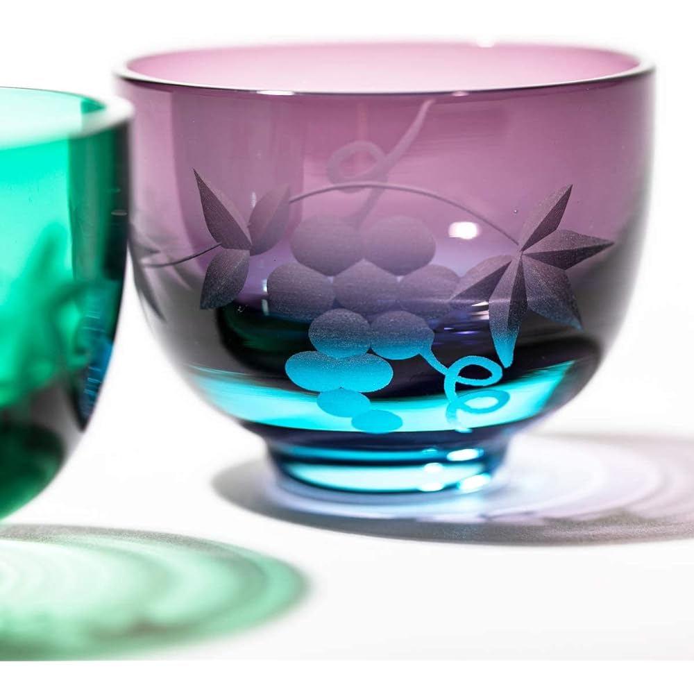[Taimuro Kobo Official] Edo Kiriko Grape Crest Glass Cup Pair (Green/Edo Purple) TB30009/35009 Presentation Box Made in Japan