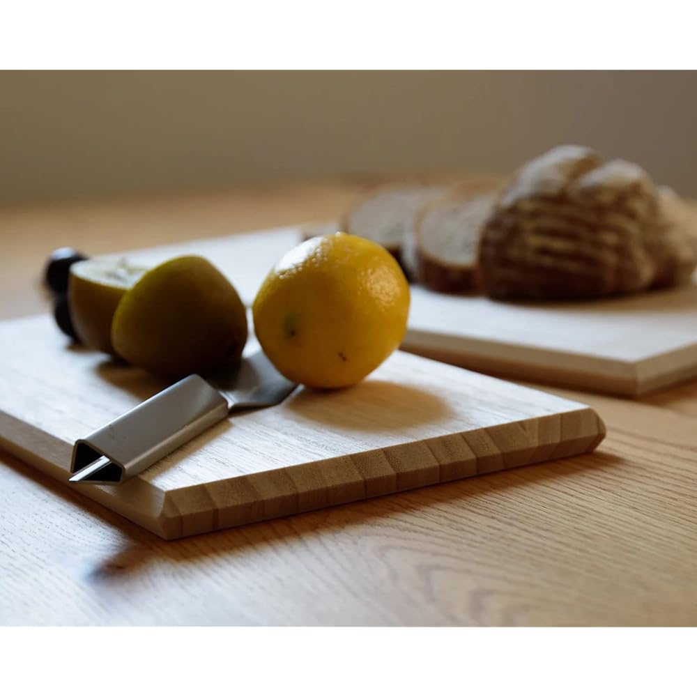 Set of 2 paulownia cutting boards made by traditional craftsmen, M size + S size, made in Japan
