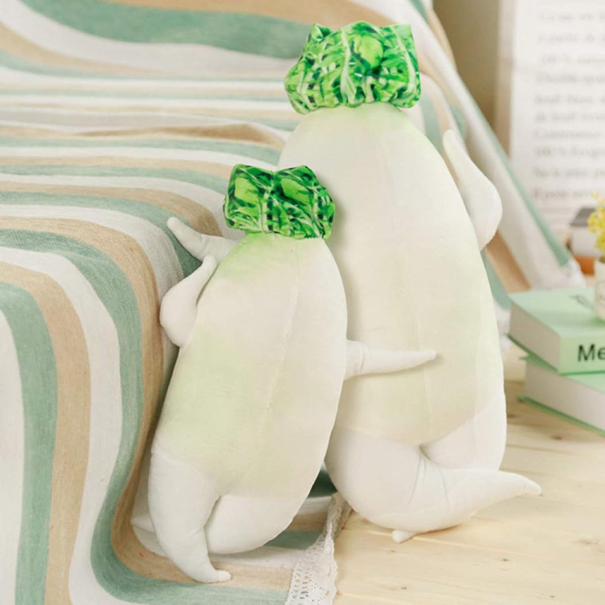 Plush toy, hug pillow, radish, fluffy, cute, soothing, cute, soft, baby, child, girlfriend, friend, celebration, birthday, anniversary, Christmas, New Year's celebration, present, gift, doll, stuffed toy, interior decoration, miscellaneous goods, toy