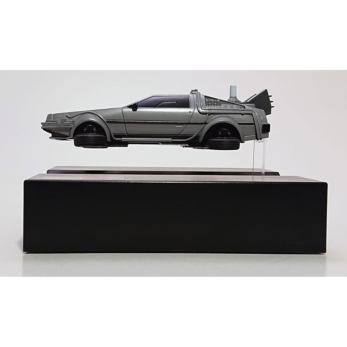 Noel Corporation Floating Model Back to the Future Part 2 Delorean