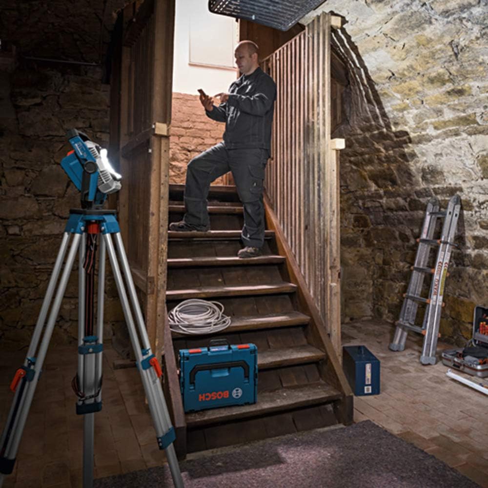Bosch Professional 14V/18V cordless floodlight 1,900 lumens (body only, battery and charger sold separately) GLI18V-1900