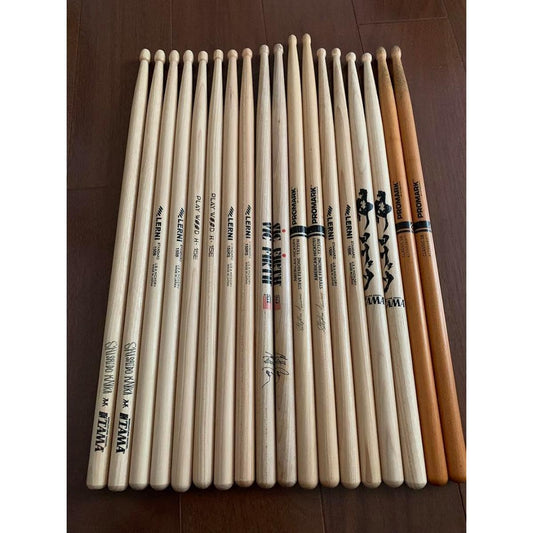 9 sets of thick drumsticks, including 5B, UF