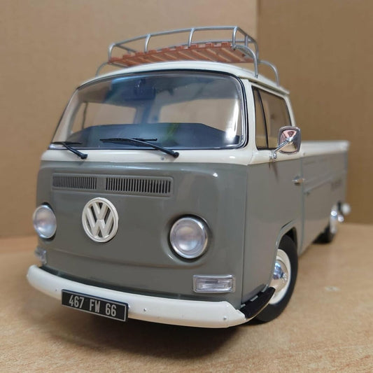 1/18 T2 Pickup 1968 Grey Solid UA