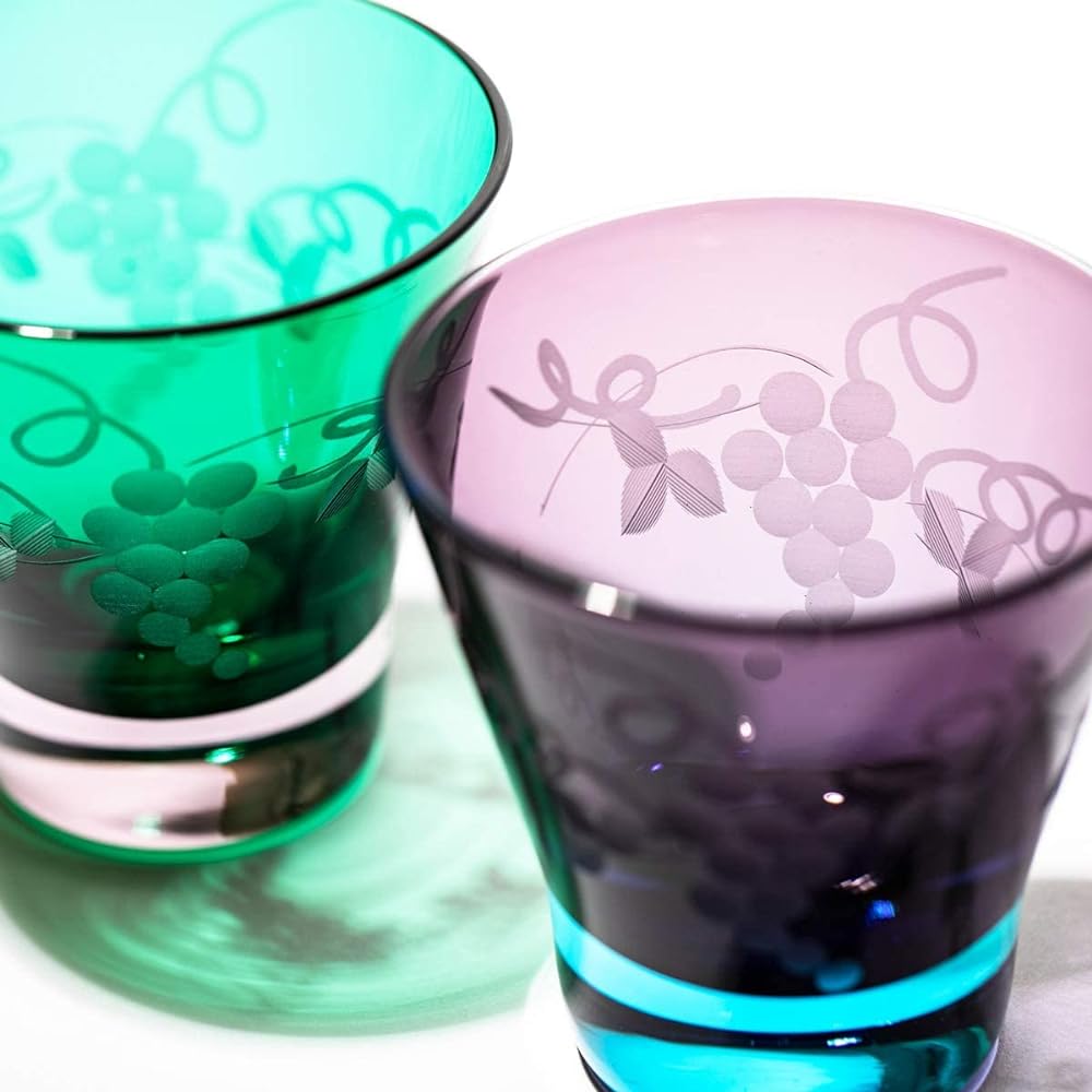 [Taimuro Kobo Official] Edo Kiriko Grape Crest Old Glass Pair (Green/Edo Purple) TB30679/35679 Comes in a gift box Made in Japan