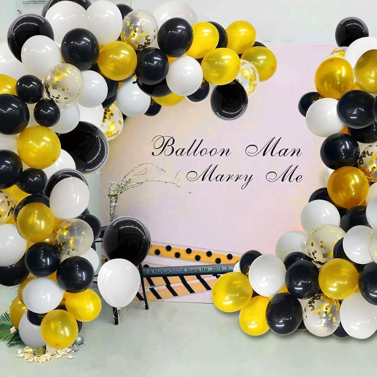 Black and Gold Balloon Garland Kit, 118pcs Gold and Black 16ft Balloon Strip Glue Dots Black and Gold Graduation Wedding Party Decorations