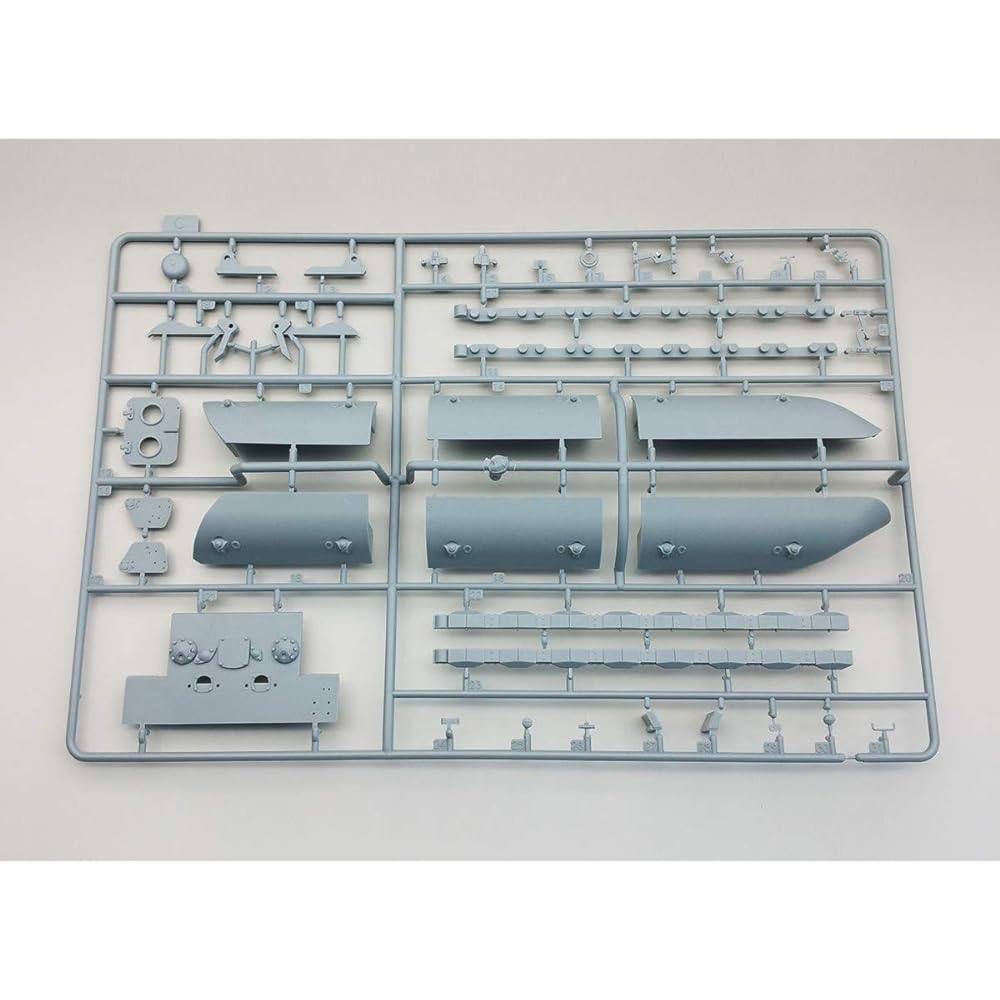 Amusing Hobby 1/35 German E-100 anti-aircraft tank with 8.8cm twin anti-aircraft gun plastic model AMH35A016