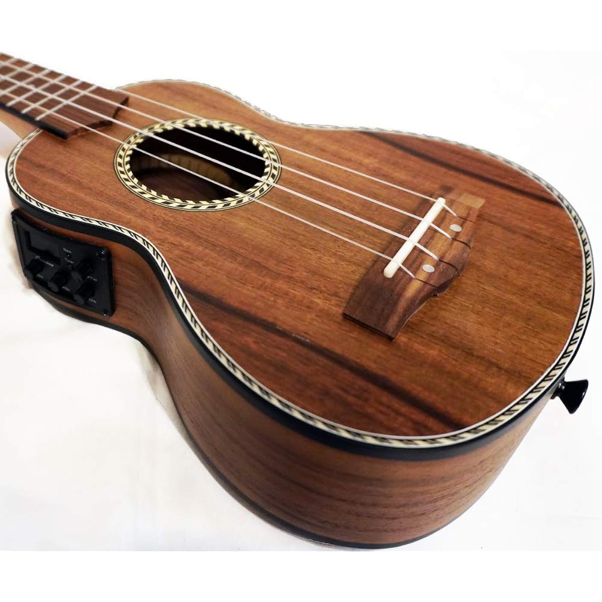 Bamboo Ukulele Preamp with Tuner, Electric Ukulele, Soprano Size, Core Material, Gear Peg Specifications, BU-21CCQ (Built-in Tuner, Soft Case Included) [Domestic Genuine Product]