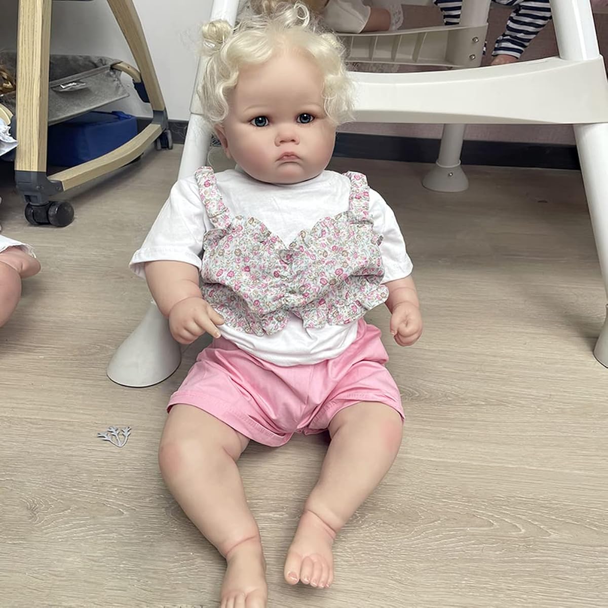 Lonian 24inch 60cm Large Reborn Doll Soft Touch Body Baby Girl Doll (A)