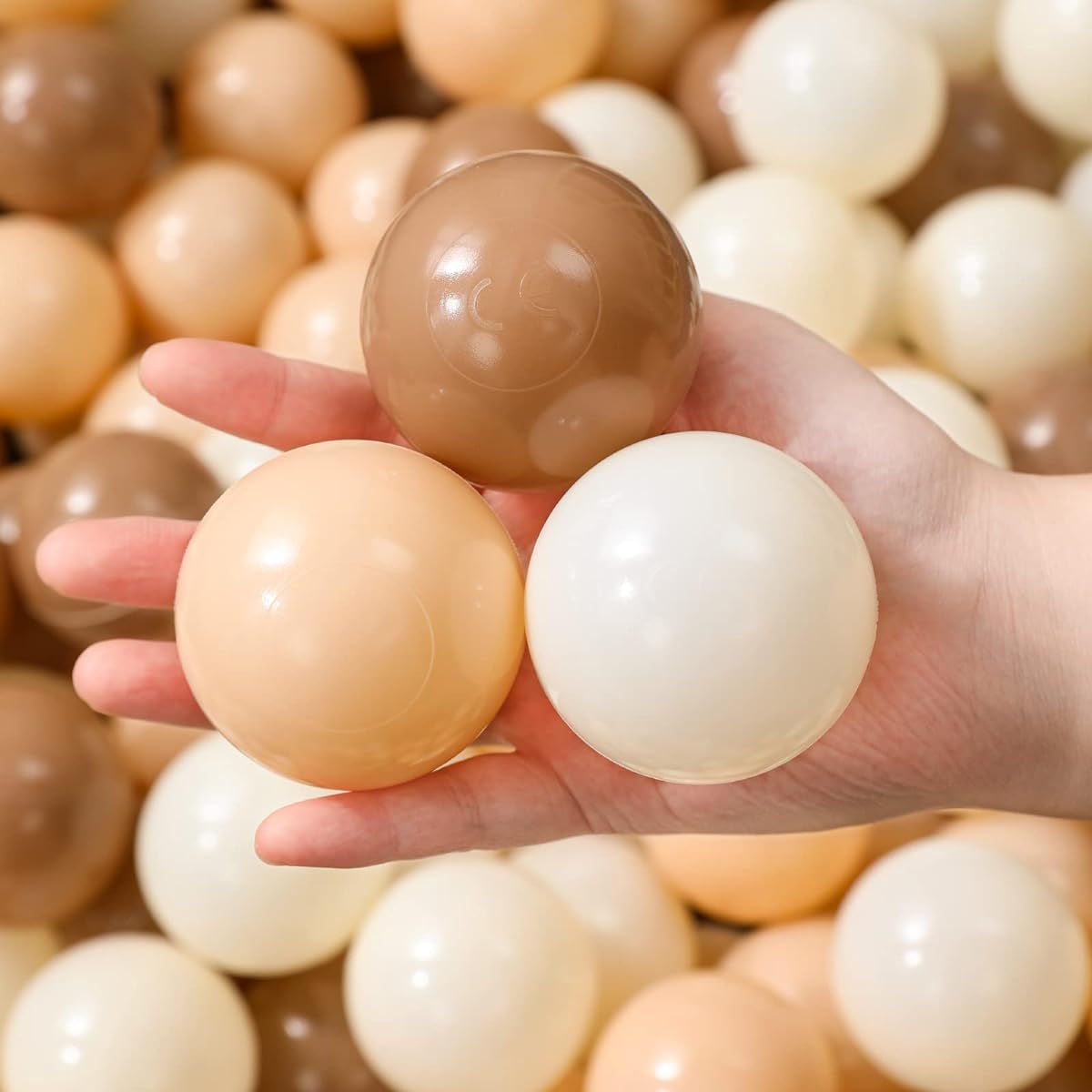 TRENDPLAY 100 Pack Ball Pit Balls - BPA & Phthalate Free Non-Toxic Play Balls Soft Plastic Balls for Ages 1 2 3 4 5 Toddlers Babies Kids Birthday Pool Tent Party (2.15") Brown + Gradient Beige